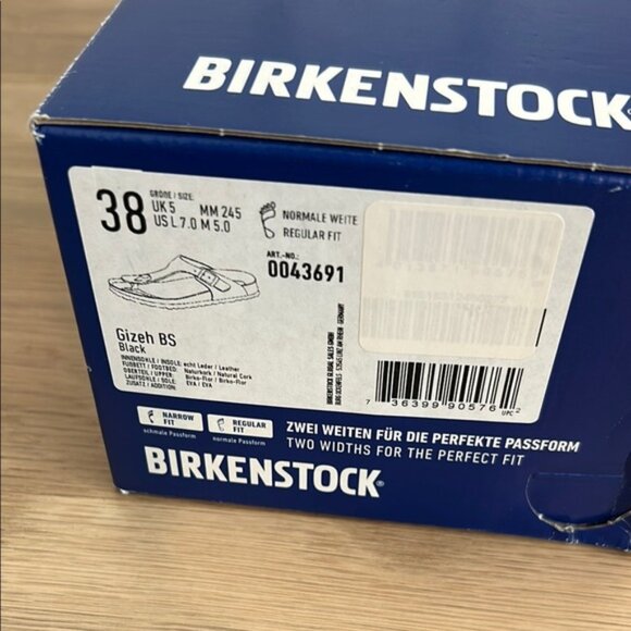 Birkenstock Gizeh Sandals Black - Picture 3 of 3